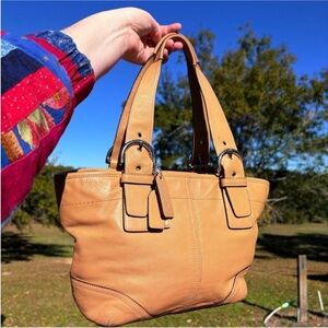 Coach soho tote